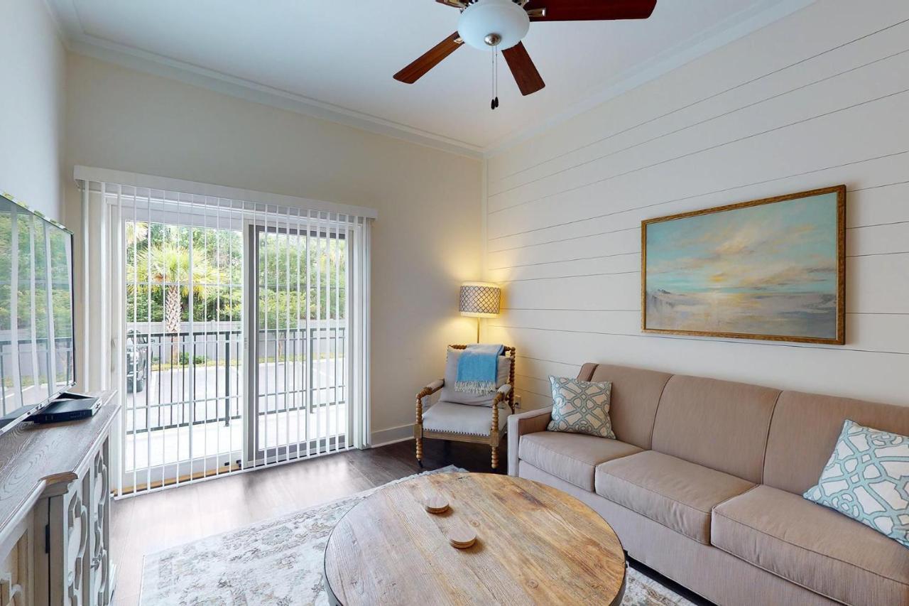 Holiday home Queen @ 400 Ocean St. Simons Island